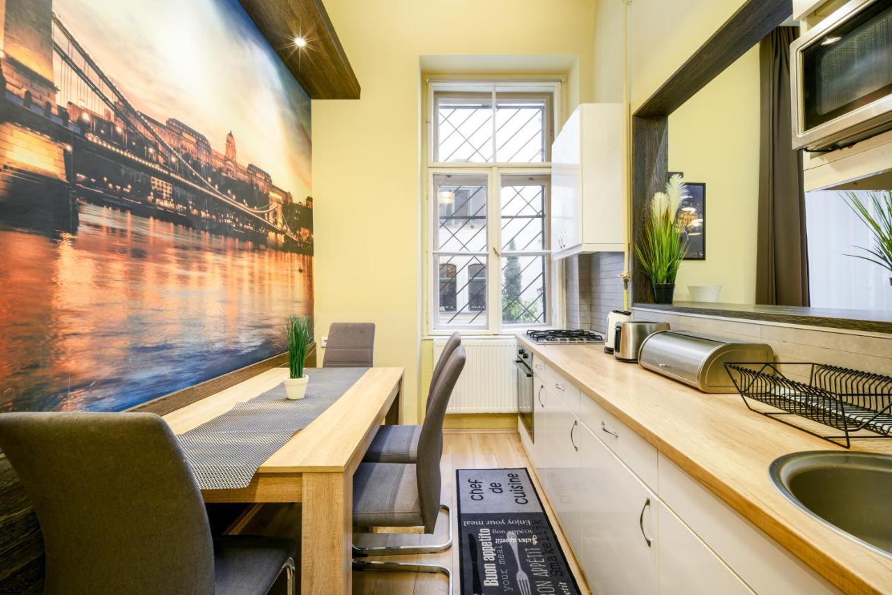 Downtown Deluxe-Two Bedroom Apartment With Sauna Budapeste Exterior foto
