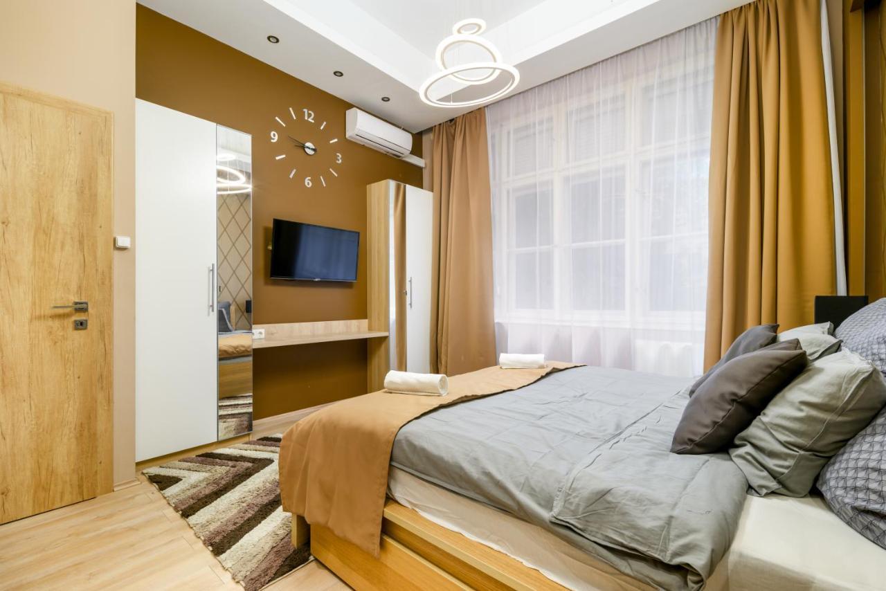 Downtown Deluxe-Two Bedroom Apartment With Sauna Budapeste Exterior foto